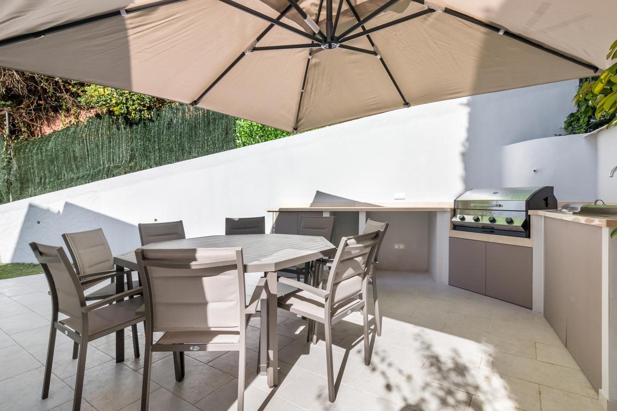 Apartamento Tropical 4 Bdrm In Prime Location W Jacuzzi *